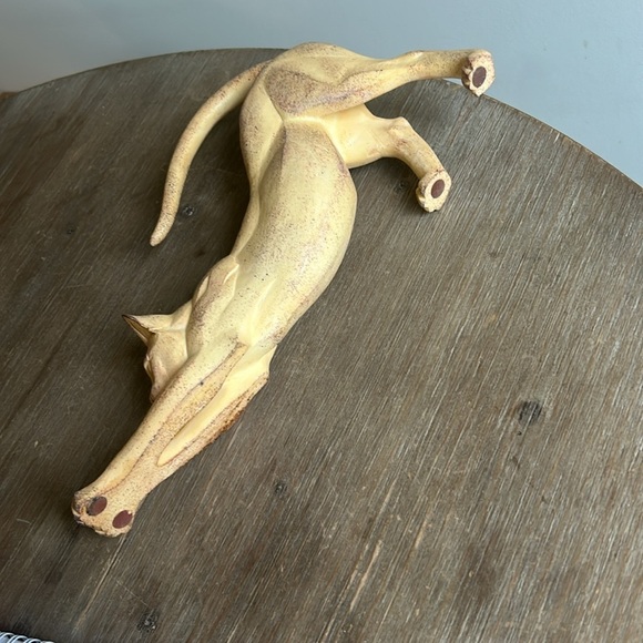 Cubist Collection Cat Stretching Stone Art Deco Sculpture - Picture 10 of 14